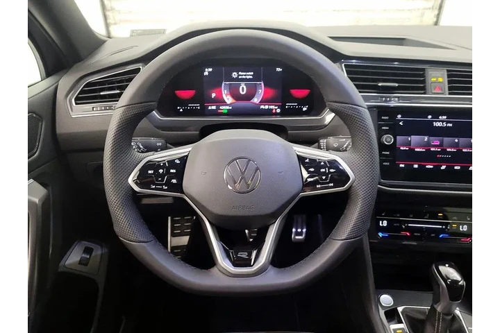 $23998 : Volkswagen Tiguan 2022 SE R- image 10