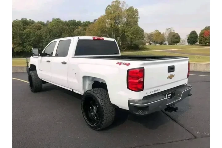 $7800 : Still runs in good condition image 6