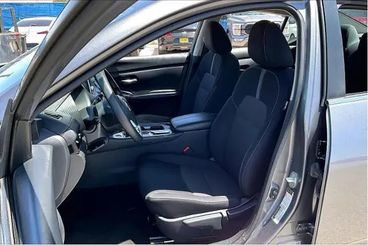 $21538 : Nissan Sentra 2024 SV 4dr Se image 8