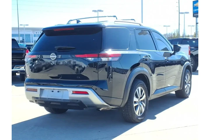 $29355 : Nissan Pathfinder 2023 SL 4d image 5