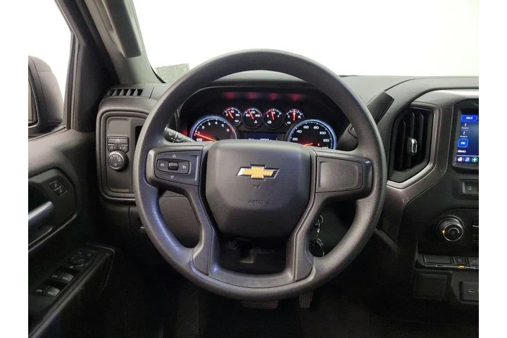 $28998 : Chevrolet Silverado 1500 202 image 10