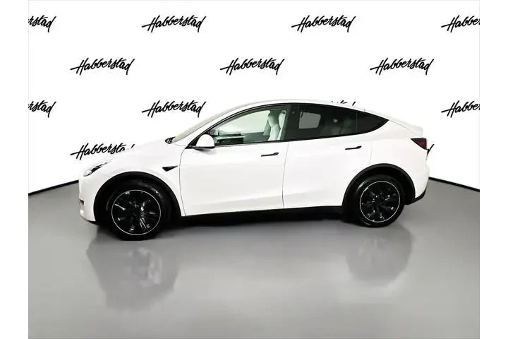 $27995 : Tesla Model Y 2023 AWD Long image 8