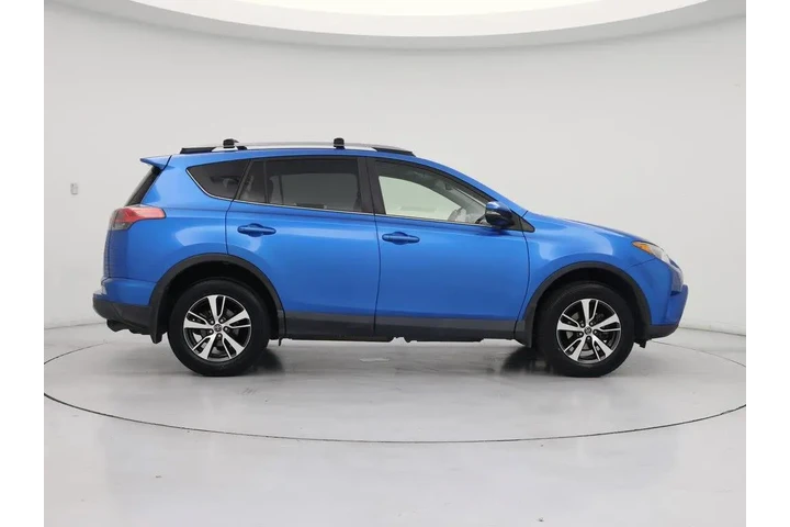 $19998 : Toyota RAV4 2017 XLE 4dr SUV image 7