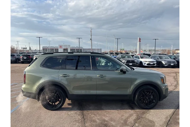 $40999 : 2024 Telluride SX X-Line image 4