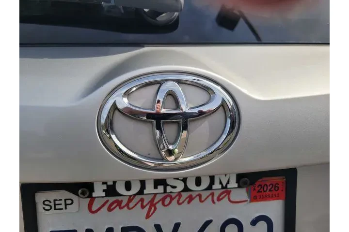 $14185 : Toyota RAV4 2015 LE 4dr SUV image 7