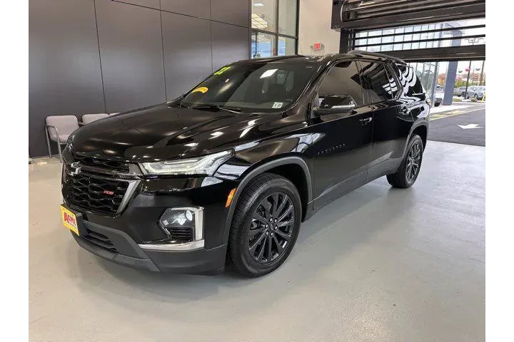 $27395 : Chevrolet Traverse 2022 4x4 image 2