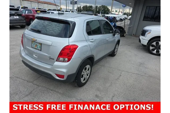 $9525 : Chevrolet Trax 2018 LS 4dr C image 3