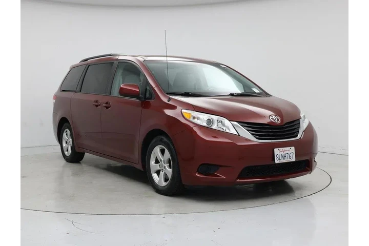 $20998 : Toyota Sienna 2014 LE 7-Pass image 1