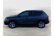 $12961 : Jeep Compass 2017 4x4 Latitu thumbnail