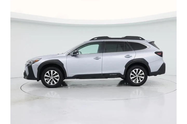 $27998 : Subaru Outback 2024 AWD Prem image 3