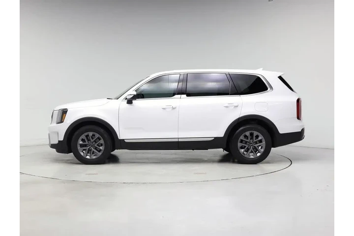 $31998 : Kia Telluride 2024 LX 4dr SU image 3