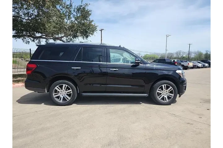 $38997 : Ford Expedition 2024 4x2 Lim image 2