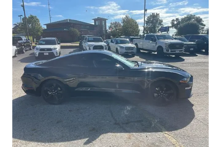 $25495 : Ford Mustang 2022 EcoBoost 2 image 5