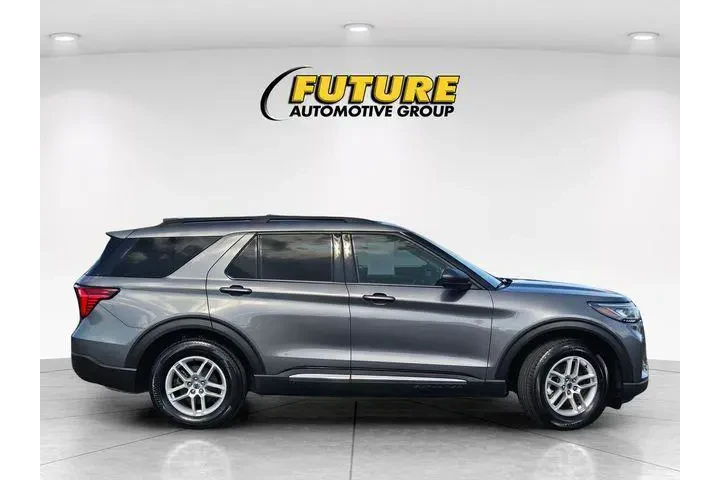 $37988 : Ford Explorer 2025 Active 4d image 3