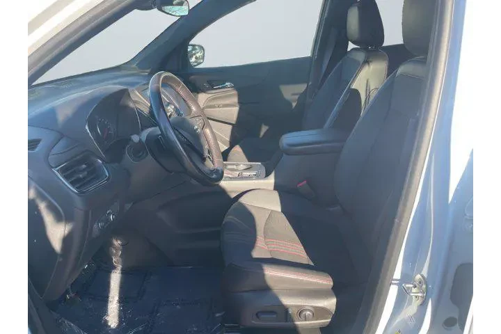 $22899 : Chevrolet Equinox 2022 4x4 R image 9