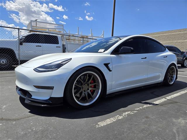 $33491 : Pre-Owned 2022 Model 3 Perfor image 2