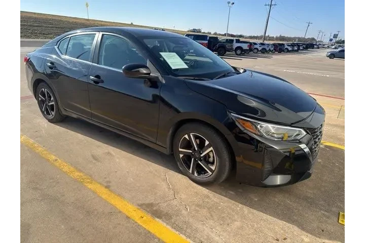 $18000 : Nissan Sentra 2024 SV 4dr Se image 6