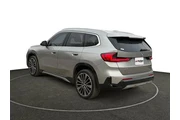$26847 : BMW X1 2023 AWD xDrive28i 4d thumbnail