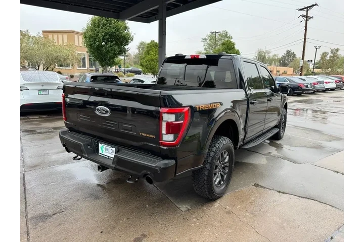 2021 F-150 Lariat SuperCrew 5 image 5