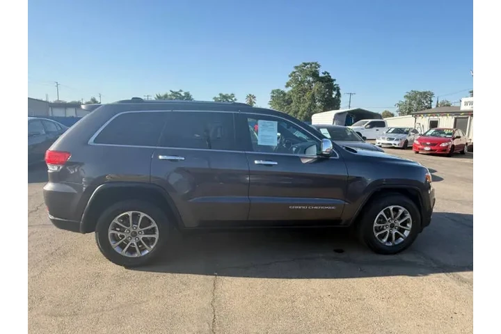 $12695 : 2016 Grand Cherokee Limited image 9