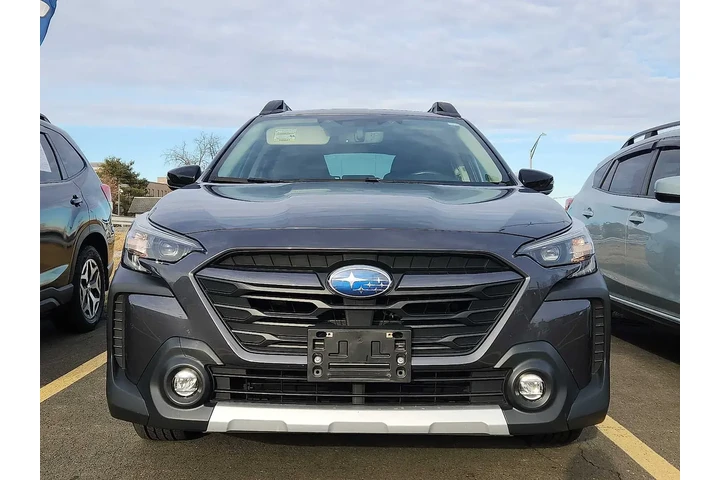 $25979 : Subaru Outback 2023 AWD Limi image 2