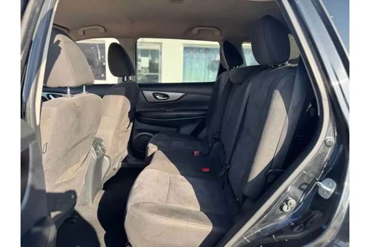 2016 NISSAN ROGUE2016 NISSAN image 9