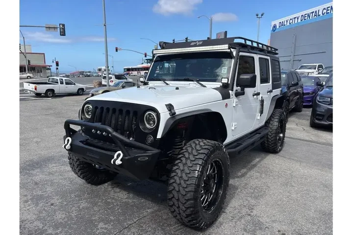 $31388 : Jeep Wrangler Unlimited 2016 image 3