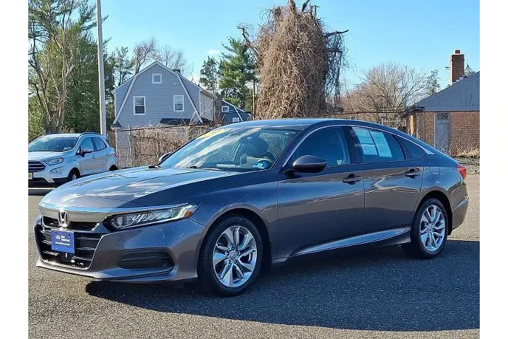 $17788 : Honda Accord 2018 LX 4dr Sed image 3