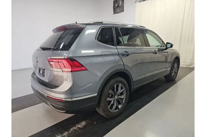 $21399 : Volkswagen Tiguan 2023 SE 4d image 4