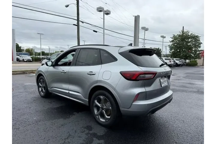 $21935 : Ford Escape 2024 AWD ST-Line image 4