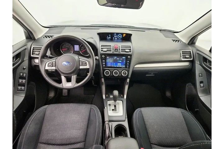 $18998 : Subaru Forester 2017 AWD 2.5 image 9