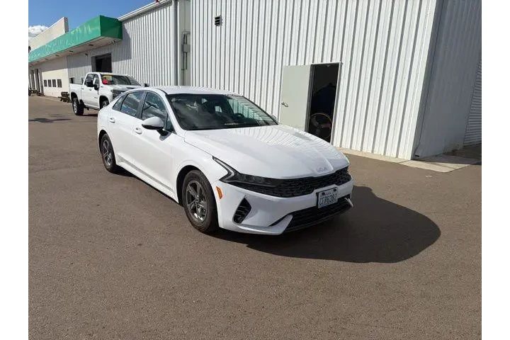 $20800 : Kia K5 2023 LXS 4dr Sedan image 1