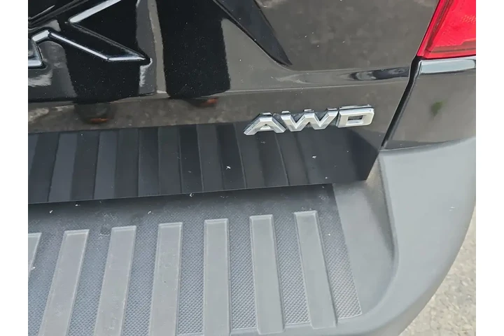 $26000 : Ford Maverick 2023 AWD XL 4d image 10