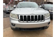 $9995 : 2011 Grand Cherokee thumbnail