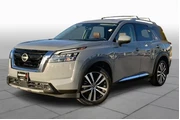 Nissan Pathfinder 2024 Plati