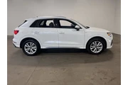 $28490 : Audi Q3 2025 AWD quattro S l thumbnail