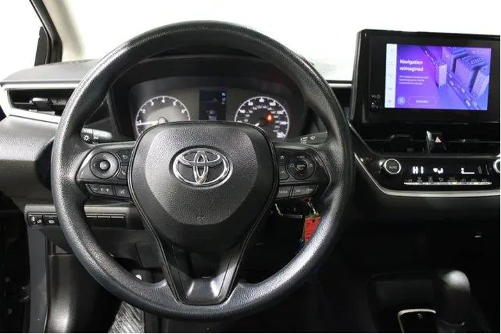 $20889 : Toyota Corolla 2023 LE 4dr S image 8