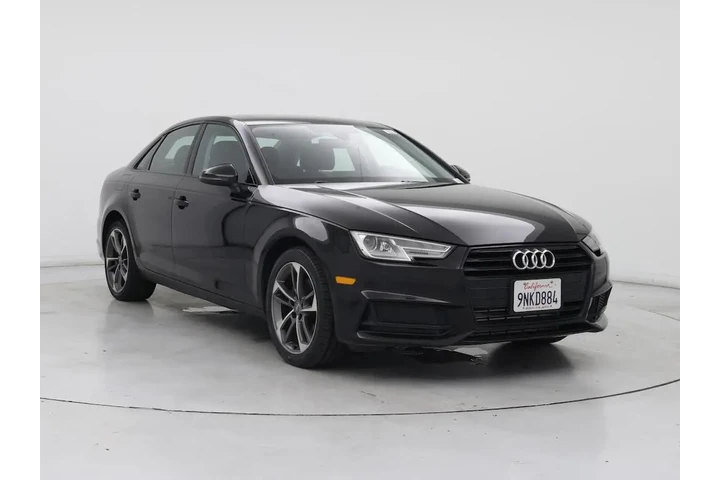 $16998 : Audi A4 2019 Titanium 40 TFS image 1