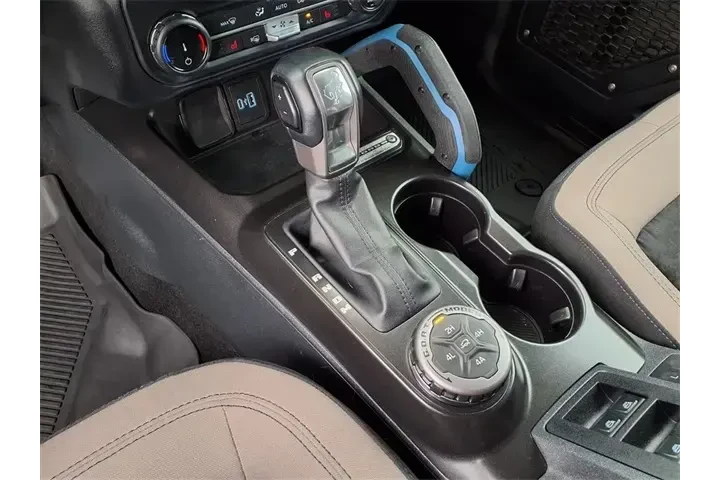 $39999 : Ford Bronco 2022 4x4 Base Ad image 9