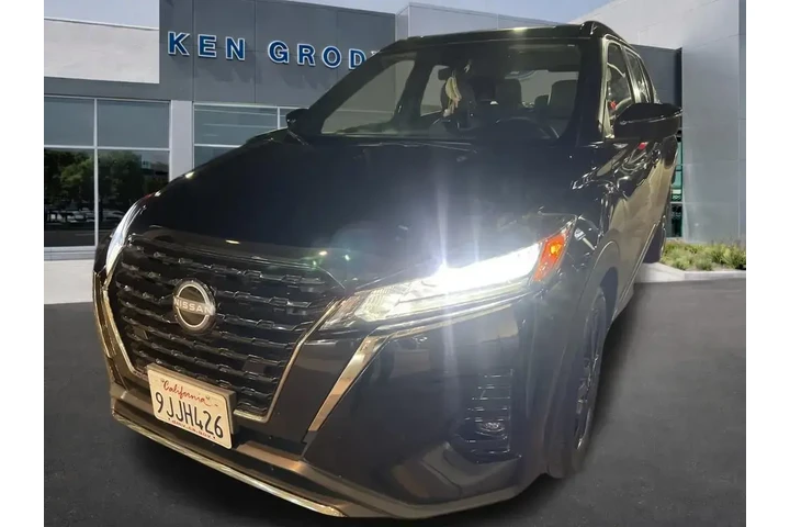 $21380 : Nissan Kicks 2023 SR 4dr Cro image 7