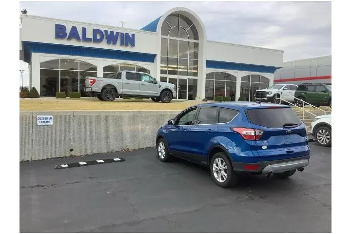 $11950 : Ford Escape 2017 SE 4dr SUV image 5