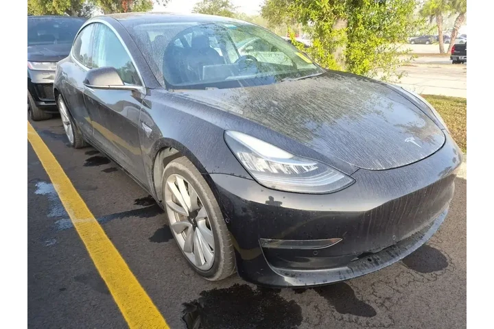 $16490 : Tesla Model 3 2018 Mid Range image 3
