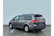 $7812 : Toyota Sienna 2014 AWD XLE 7 thumbnail