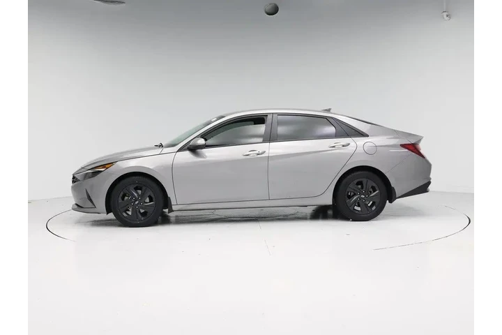 $17998 : Hyundai ELANTRA 2022 SEL 4dr image 3