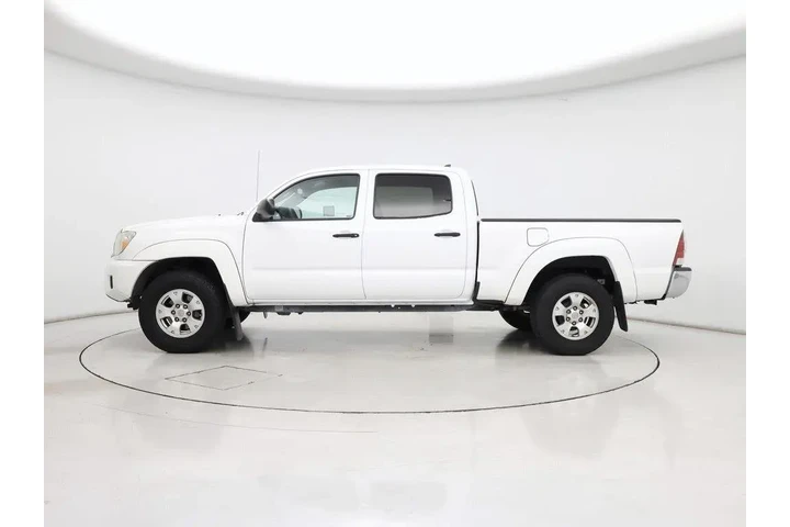 $26998 : Toyota Tacoma 2015 4x2 PreRu image 3