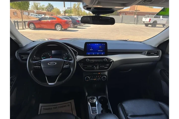 2022 Escape SEL image 9