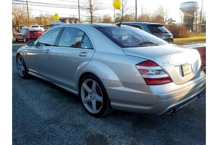 $12427 : 2008 AMG® S 63 image 3