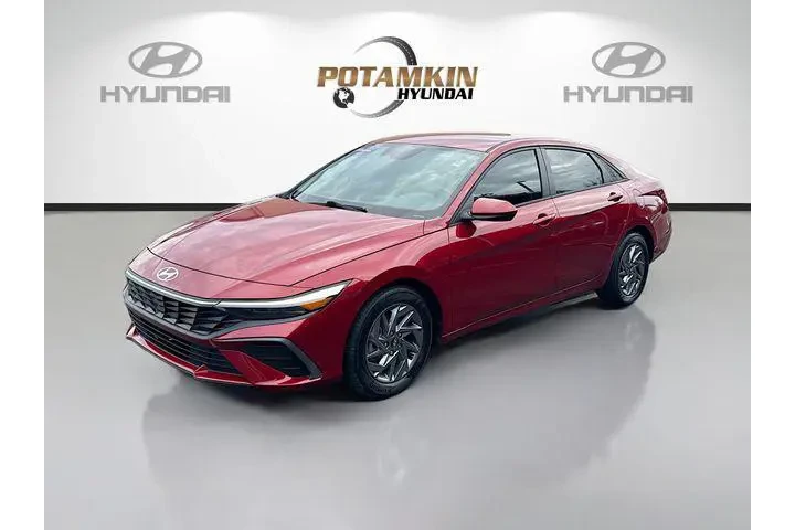 $19771 : Hyundai ELANTRA 2024 SEL 4dr image 1