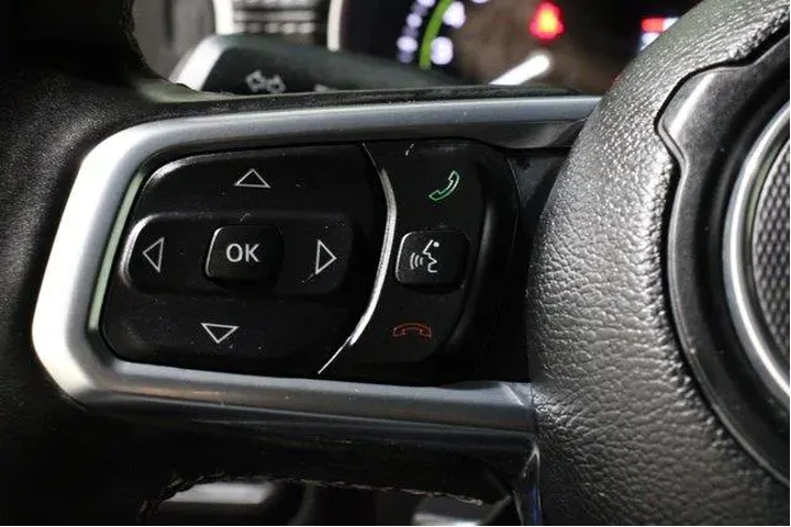 $33998 : Jeep Wrangler Unlimited 2022 image 9