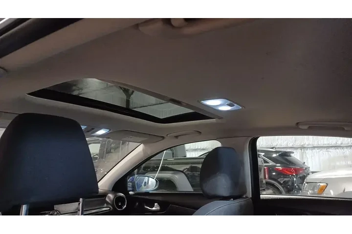 $14448 : Kia Forte 2019 S 4dr Sedan image 8